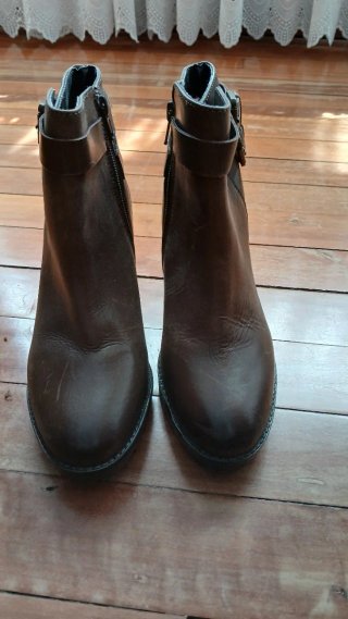 Botines Traveris Marrones