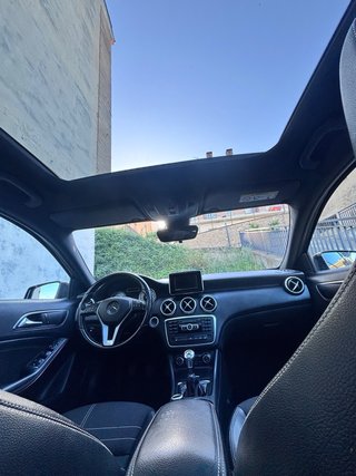 Mercedes-Benz A200