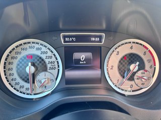 Mercedes-Benz A200