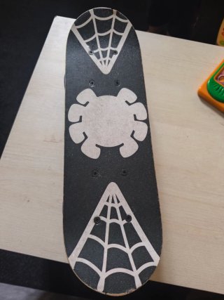 Monopatín Spiderman Marvel Pequeño