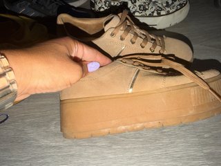 Zapatos de tacón variados. PRECIO UNIDAD