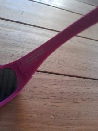 Gafas de sol infantiles rosas