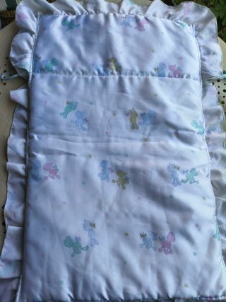 Saco de bebé con ovejitas bordados