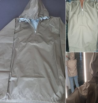 Chubasquero Quechua beige POCO USO. Talla XS-S.