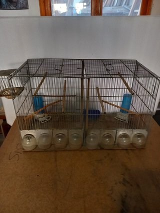 Jaula grande para pájaros