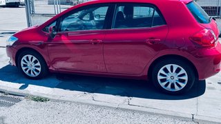 Toyota Auris 2009,