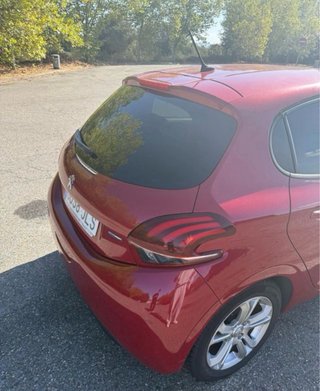 Peugeot 208 • Bajo Consumo • ITV PASADA