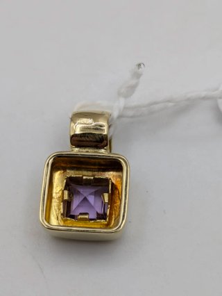 Colgante Oro 18k Amatista Cuadrada
