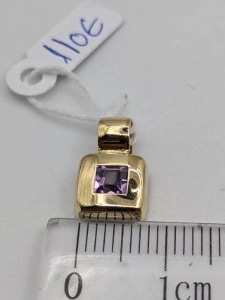 Colgante Oro 18k Amatista Cuadrada