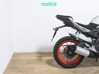 YAMAHA MT-125