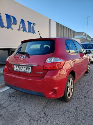Toyota Auris 2010