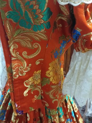 Traje de fallera tela impecable preciosa es