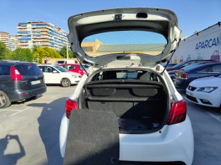 Toyota Yaris 1.3 Active 2016