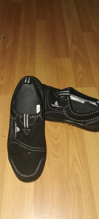 Botas Deltaplus Negras