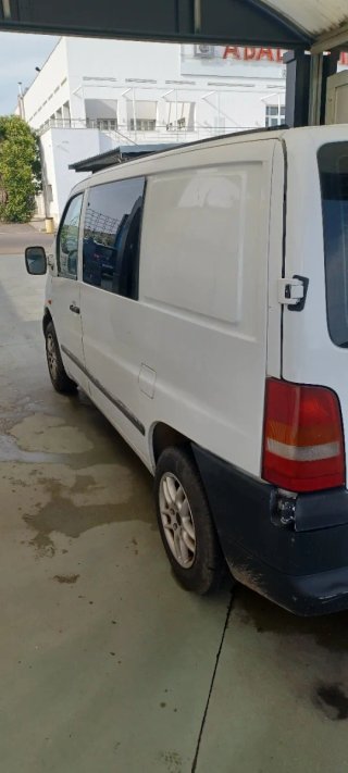 Mercedes-Benz Vito 2000
