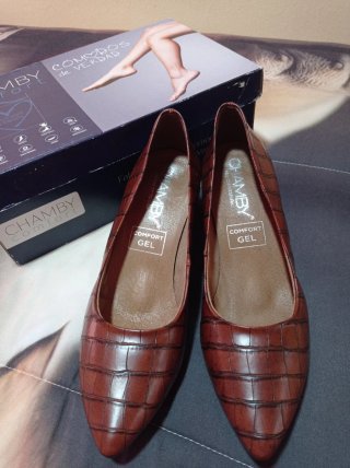 Zapatos Chamby Marrones Talla 38