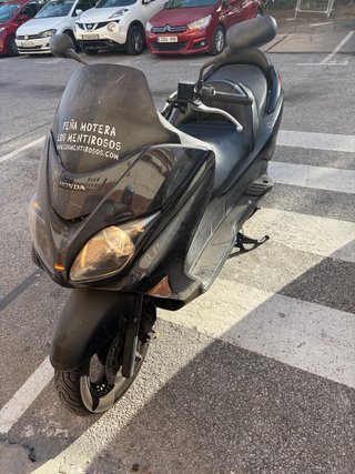 Honda Forza 250