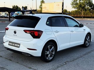 Volkswagen Polo 1.0 TSi R LINE con TECHO PANORÁMICO, CAR PLAY...