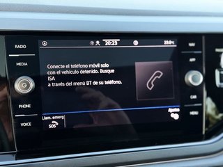 Volkswagen Polo 1.0 TSi R LINE con TECHO PANORÁMICO, CAR PLAY...