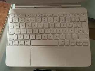 iPad Air 128GB WiFi + Cellular Gris Funda/teclado