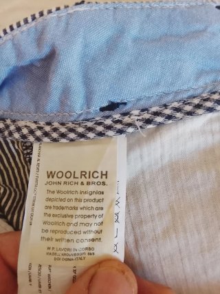 Pantaloncini Woolrich righe blu e bianche