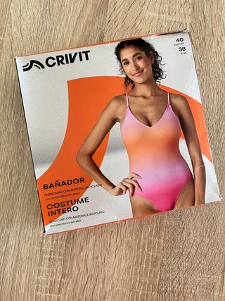 Bañador Nuevo, multicolor , talla 38.