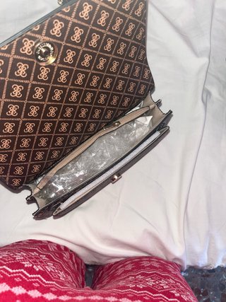 Bolso Guess Marrón y Dorado