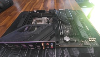 Placa Base ASUS ROG STRIX Z790-F GAMING WIFI