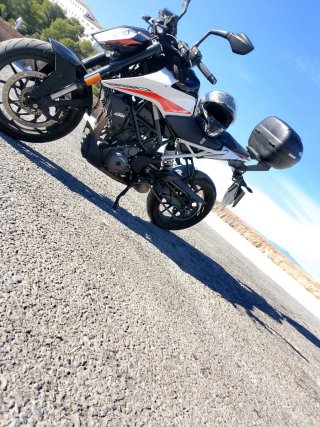 KTM Duke 390 2023 Naked