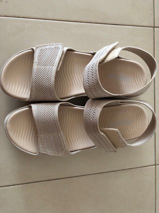 Sandalias Beige Mujer Talla 40