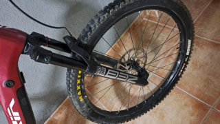 Bicicleta eléctrica Berria Mako GT Talla M