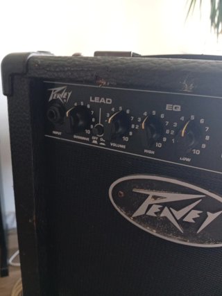 Amplificador Guitarra Peavey Backstage II