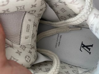 Louis Vuitton Zapatillas Skate Grises y Blancas