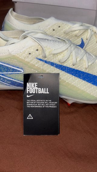 BOTAS DE FUTBOL NIKE, GAMA ALTA