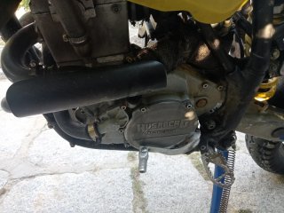 Husaberg Enduro Azul y Amarillo