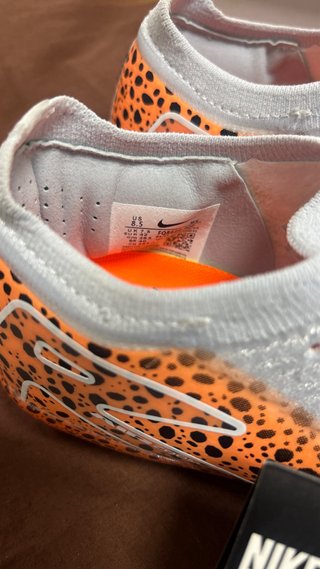 BOTAS NIKE - GAMA ALTA