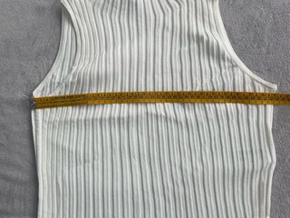 Top canalé elástico cuello perkins blanco Talla M