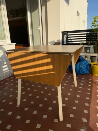Mesa plegable comedor madera y patas blancas Ikea