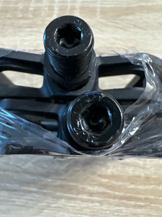 Pedales de plataforma negros