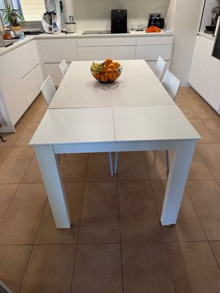 Mesa de comedor extensible Dekton.