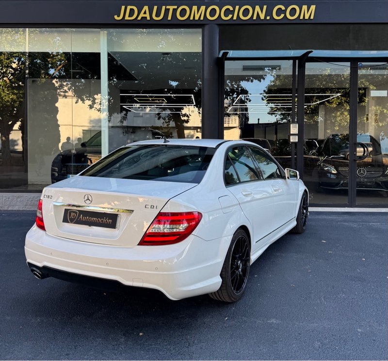 Mercedes-Benz Clase C C 180 CDI BE Avantgarde 7G(W204) 2012, foto 2