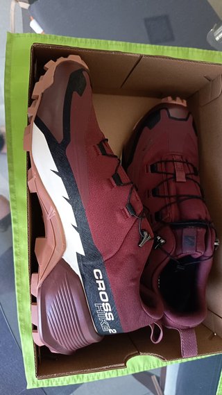Zapatillas Salomon Marrón/Rojo