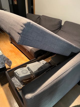 Sofá Cama 3 Plazas Chaiselongue Gris oscuro.