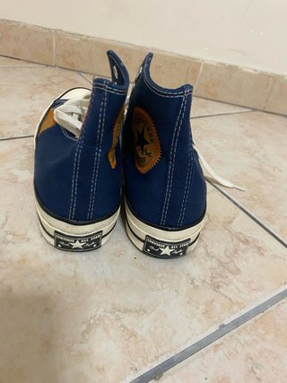 Converse All Star edizione limitata blu/arancio