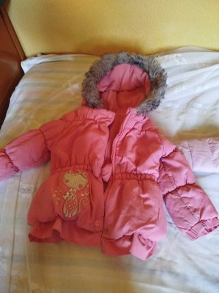 Abrigo niña rosa con capucha y gatito