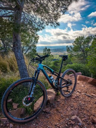 Bicicleta de Montaña Doble suspensión