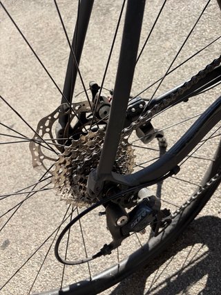 Bicicleta Triban Decathlon 8V Talla L Negro mate
