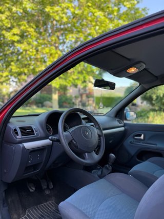 Renault Clio 2005