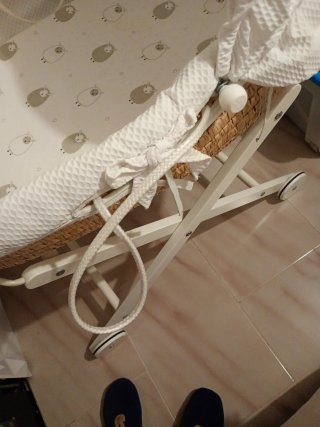 Moice de madera y minbre
