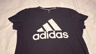 Camiseta Adidas